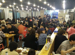 万山烧烤加盟,学烧烤技术,开烧烤店多少钱